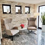 Restaurant Zur Linde Szálloda