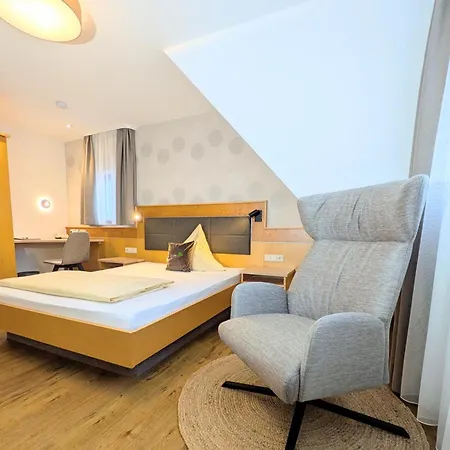 Restaurant Zur Linde Hotel 3*