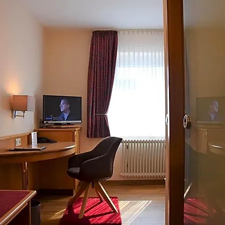 Restaurant Zur Linde Hotel 3*