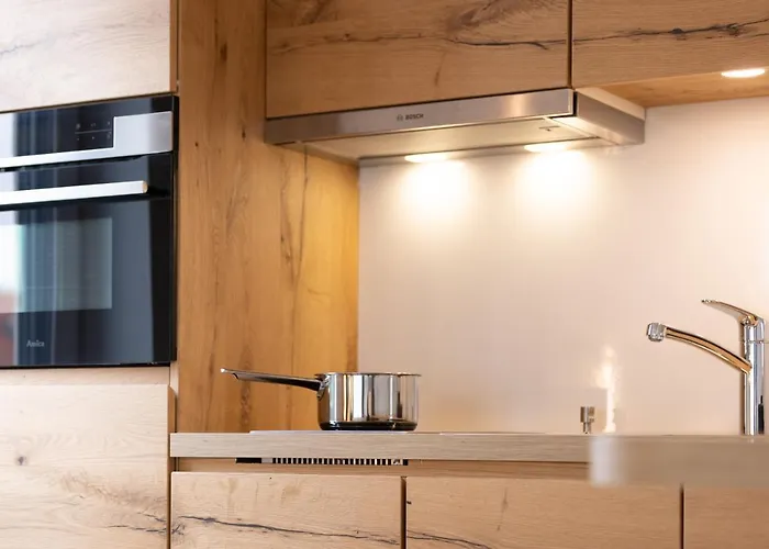 Restaurant Zur Linde Szálloda 3*