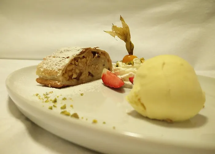 Restaurant Zur Linde Szálloda 3*